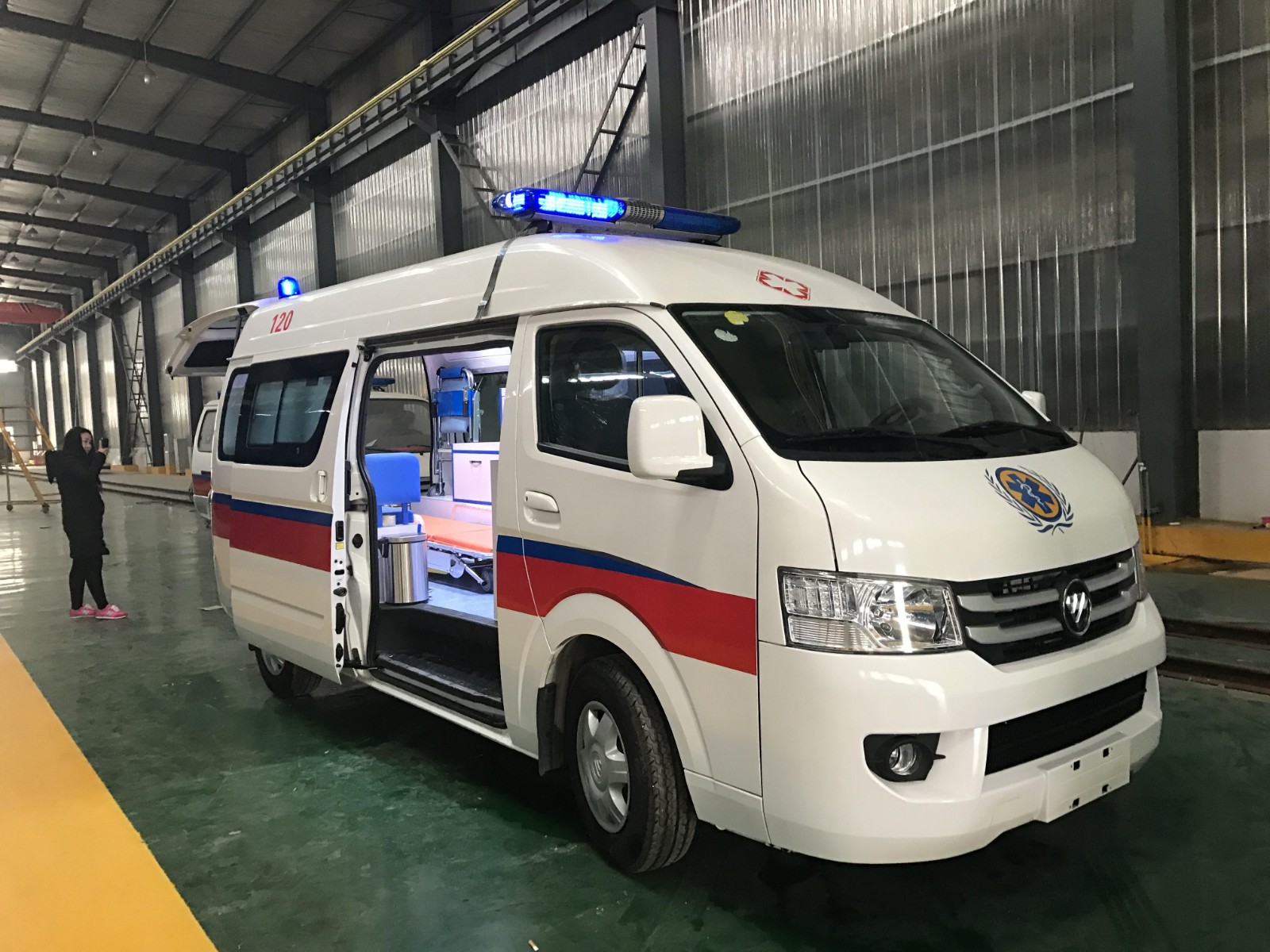 张家港市救护车转院